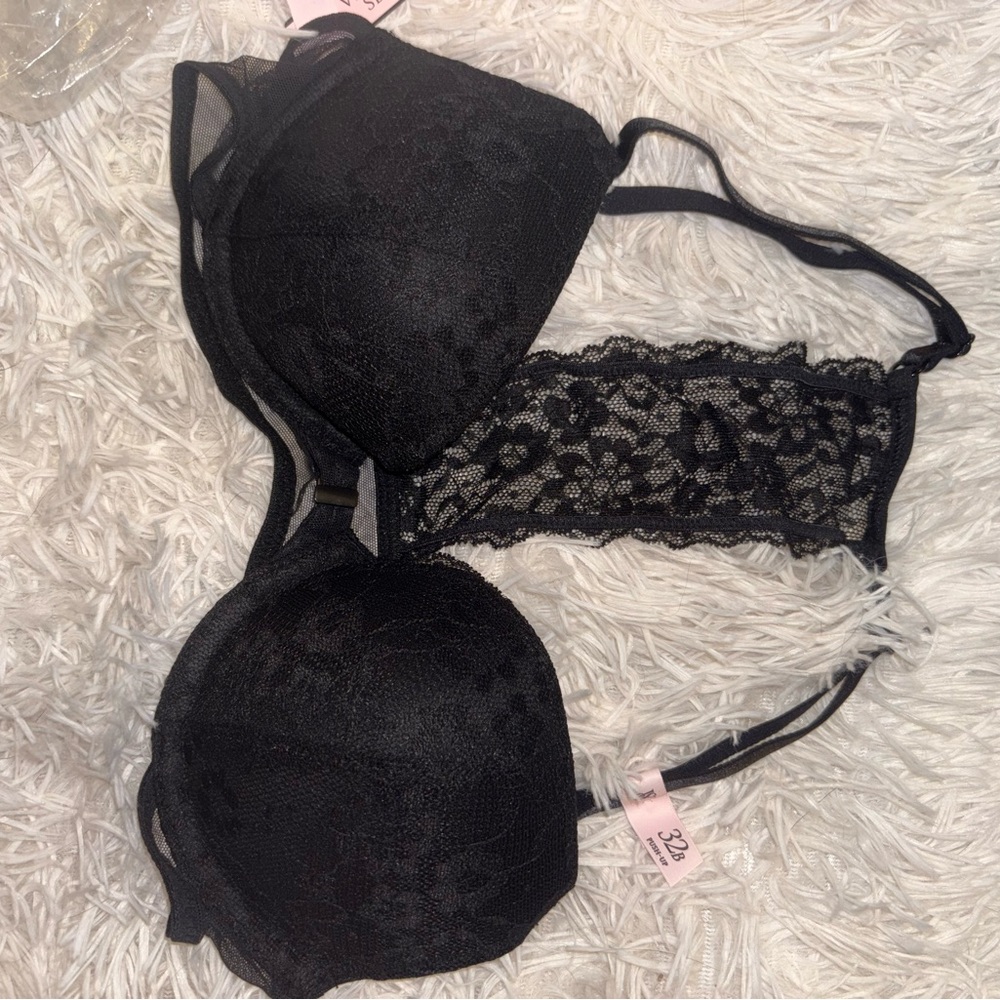 NWT Black Victorias Secret front snap bra light push up